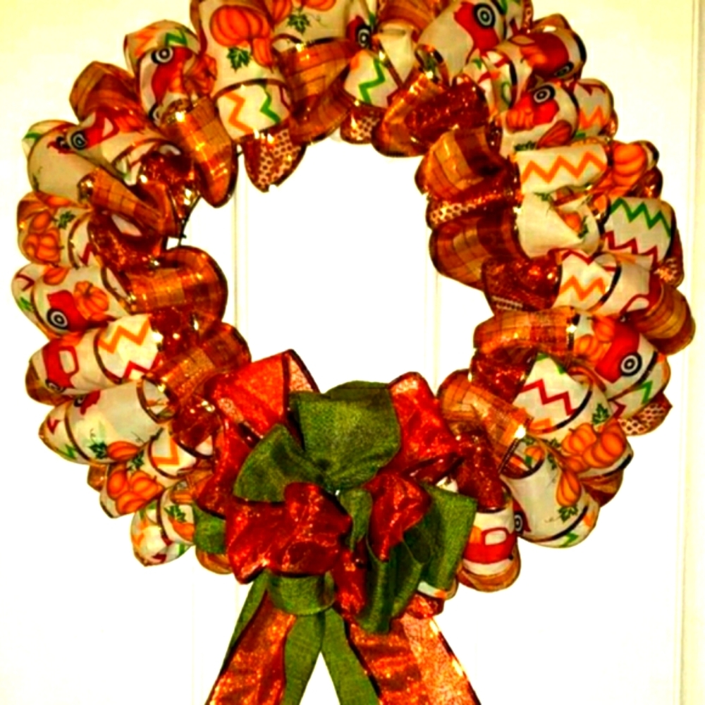 Fall Harvest Wreath - Picture 1 of 5
